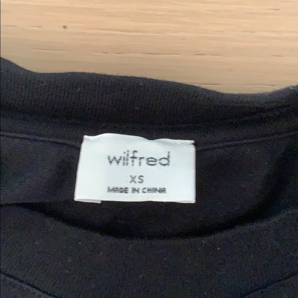 ARITZIA👛 CROP TOP - Picture 3 of 3